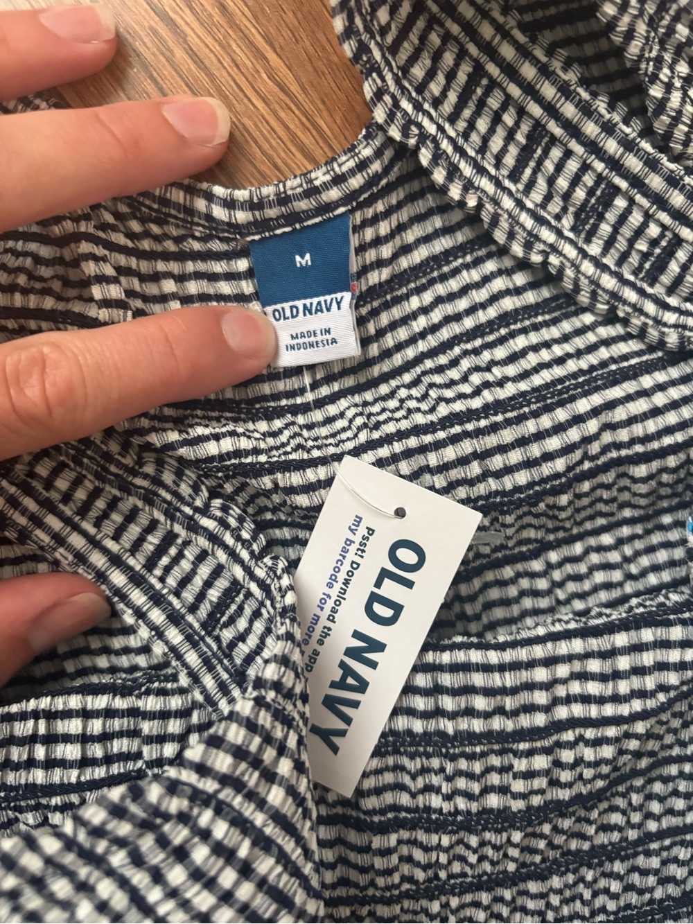 Old Navy Black and White Check Smocked Tank Midi Dress - Picture 4 of 4